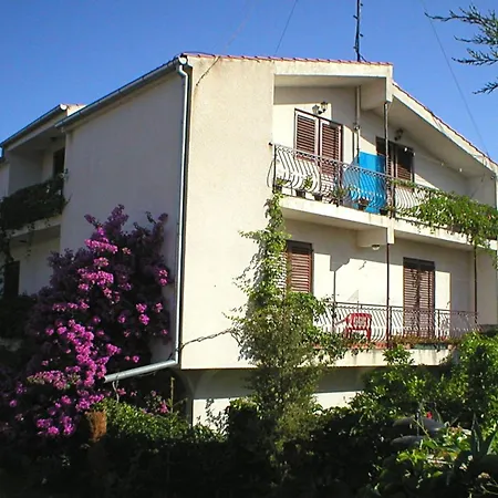 Apartment Matan - Two Bedroom B Murter